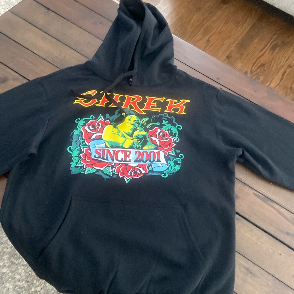 Dreamworks Shrek black men’s hoodie size-M